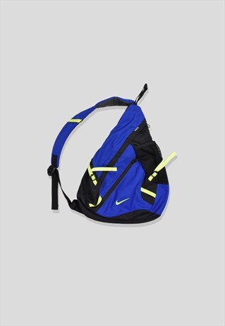 Vintage 00s Nike Sling Bag in Blue
