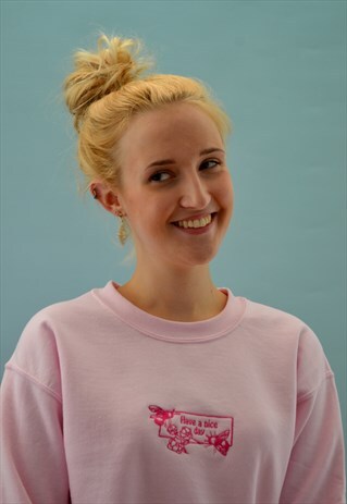 EXCLUSIVE EMBROIDERED HAVE A NICE DAY BEE PINK SWEATER