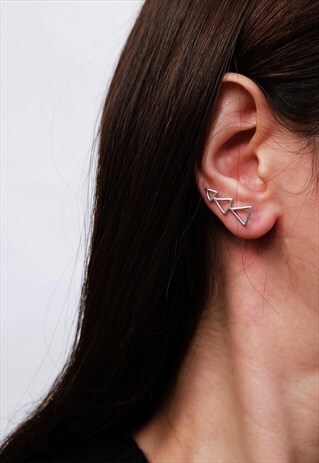 TRIANGLE STERLING SILVER EARRING