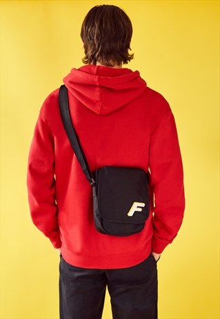 FLAASH CROSS BODY STASH BAG