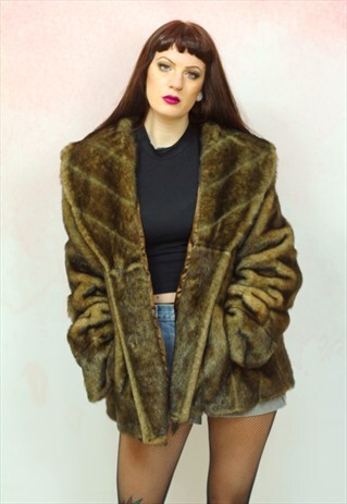 1980S VINTAGE SOFT RICH BROWN FAUX FUR COAT