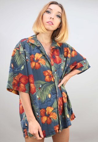 VINTAGE OVERSIZED SHORT SLEEVE HAWAIIAN PATTERNED SHIRT