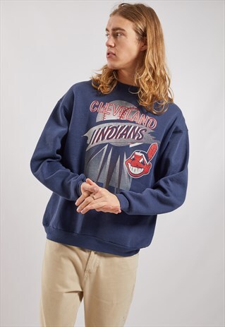 VINTAGE CLEVELAND INDIANS SWEATSHIRT