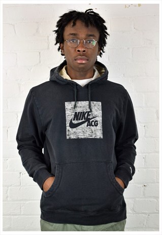 VINTAGE 90'S NIKE HOODIE