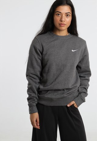 90S NIKE EMBROIDERED LOGO SWEATSHIRT