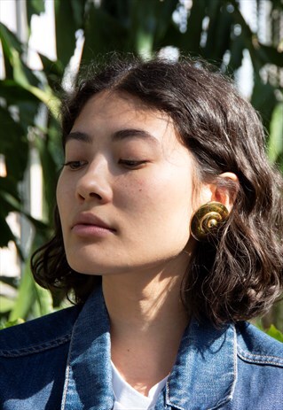 VINTAGE 80S / 90S GOLD OVERSIZED ROUND CLIP-ON EARRINGS