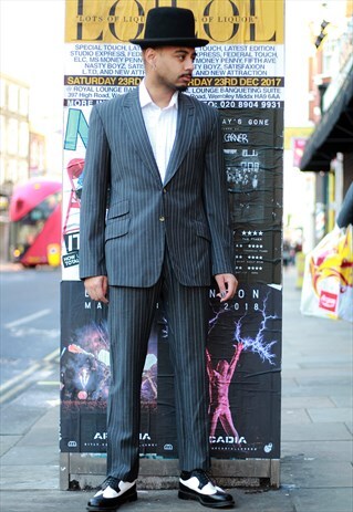 VINTAGE PIN STRIPED WOOL PAUL SMITH TWO PIECE SUIT