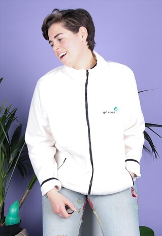 VINTAGE GIRL SCOUTS FLEECE IN WHITE WITH A ZIP