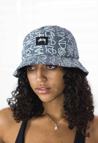 VINTAGE STUSSY BUCKET HAT LOGO 90S X 2.4