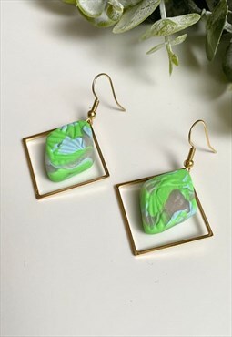 Geometric green leaves motif earrings 