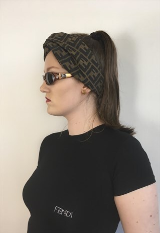 WOMENS VINTAGE FENDI TSHIRT IN BLACK WITH DIAMANTE WRITING