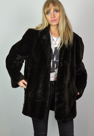 VINTAGE 70S OVERSIZED SOFT BLACK FAUX FUR COAT
