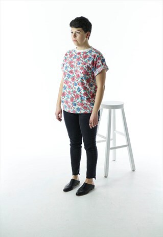 FLORAL COLORFUL TEE / BOXY SUMMER SHIRT