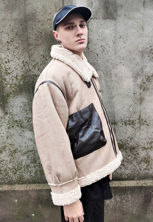 garment image