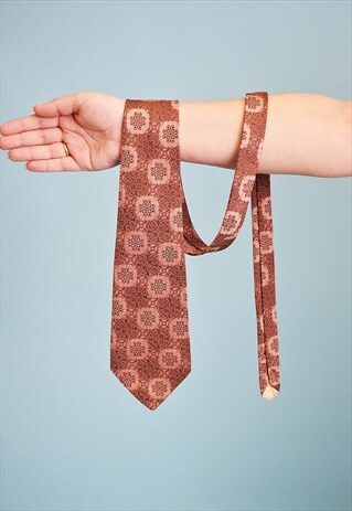 VINTAGE 70'S RETRO TAPESTRY WOVEN MOD PATTERN TIE