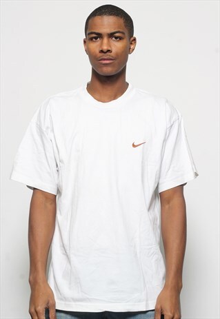 VINTAGE NIKE LOGO T-SHIRT WHITE
