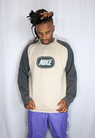 NIKE EMBROIDED VINTAGE SWEATER