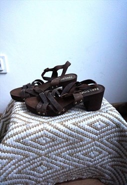 Vintage Brown Genuine Leather Plaform sandals, clogs, heels