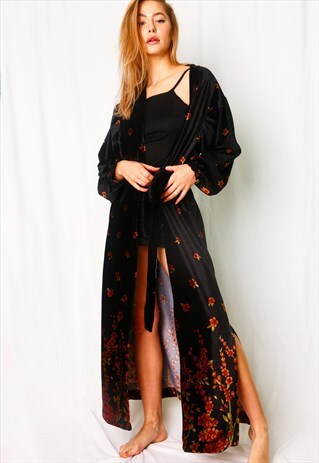 BLACK VELVET KIMONO
