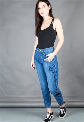 VINTAGE 90S MOM JEANS