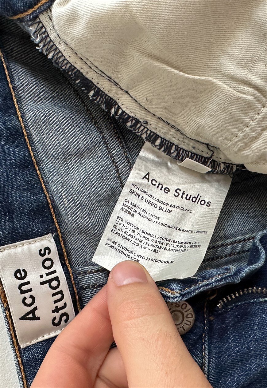 Acne studios hot sale jeans tag