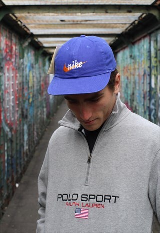 DEADSTOCK VINTAGE 90S NIKE STRAP BACK CAP