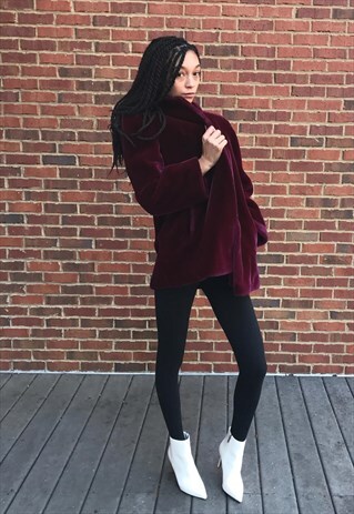 VINTAGE FAUX FUR COAT