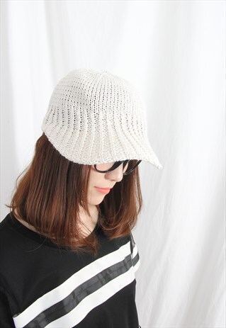 (KOREAN) WHITE PAPER YARN CAP