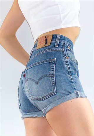 VINTAGE 80'S HIGH WAIST LEVI'S STONEWASH SHORTS