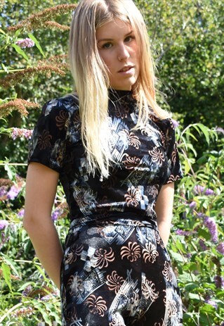 CROP TOP IN BLACK BURNOUT VELVET