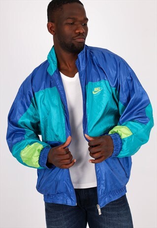 VINTAGE NIKE SHELL JACKET NJ823