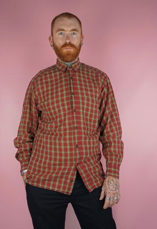 VINTAGE 1990S RED CHECK FLANNEL SHIRT