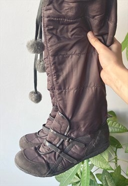 Vintage Y2K Brown Faux Fur Zip Up Cyber Pom Pom Snow Boots