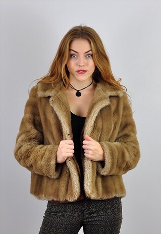 VINTAGE CARAMEL FAUX FUR CROPPED JACKET