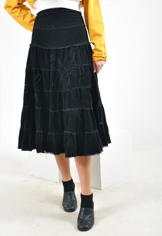 VINTAGE MIDI CORDUROY SKIRT IN BLACK