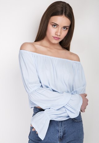 OFF-SHOULDER BLOUSE