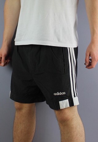 VINTAGE ADIDAS SHORTS IN BLACK WITH POCKETS, EMBROIDERED LOG