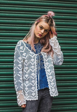 VINTAGE WHITE KNITTED NETTED CARDIGAN