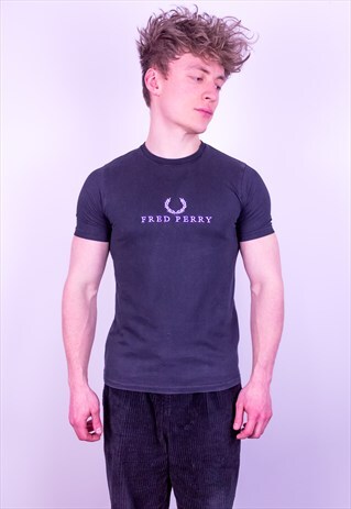 VINTAGE FRED PERRY EMBROIDERY T-SHIRT IN BLACK SMALL