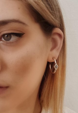 CHERITA HOOPS IN SILVER
