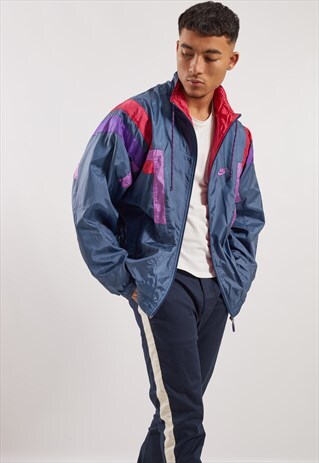 VINTAGE NIKE SHELL JACKET