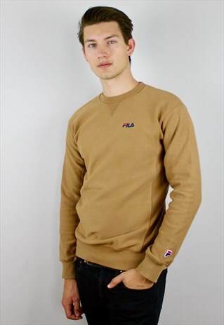VINTAGE 90S FILA LOGO SWEATSHIRT