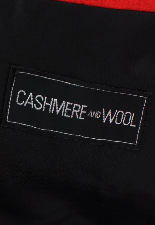 garment image