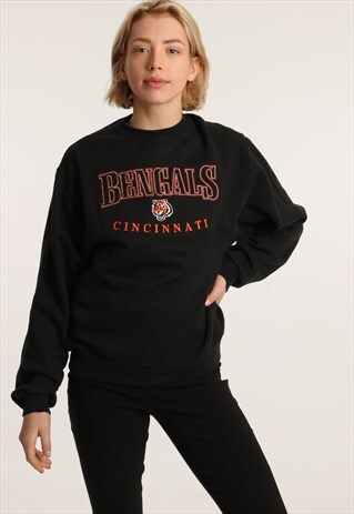 90S NFL EMBROIDERED SWEATSHIRT
