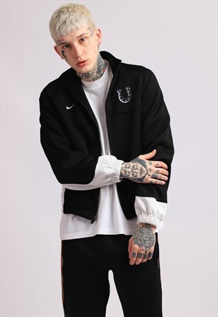 VINTAGE NIKE TRACK JACKET