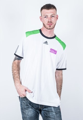 VINTAGE ADIDAS SPORTS T-SHIRT IN WHITE