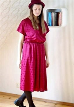 Burgundy short sleeve textured silky dress