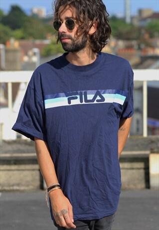 RETRO // 90'S // FILA // T-SHIRT