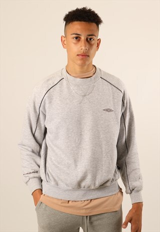 VINTAGE UMBRO EMBROIDERED LOGO SWEATSHIRT