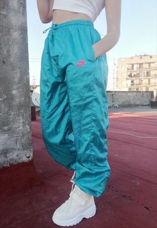 VINTAGE NIKE ACETATE SPORTY TRACKSUIT BOTTOMS.